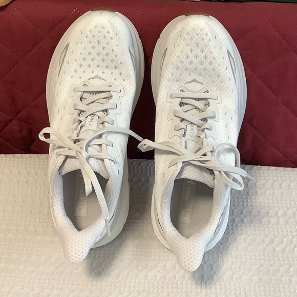 Hoka One One Shoes - Hoka One One Clifton 9 Women's White Sneakers